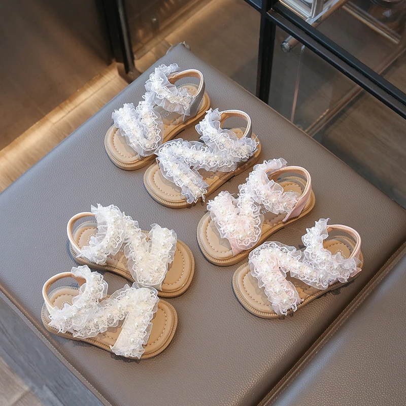 女童蕾丝珍珠凉鞋2025夏季新款时尚女孩防滑宝宝公主鞋软底沙滩鞋