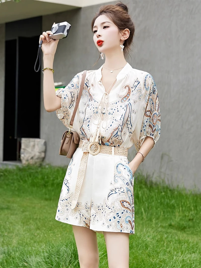 商场同款爆款2025新款夏季优雅时尚衬衫上衣小个子洋气短裤两件套