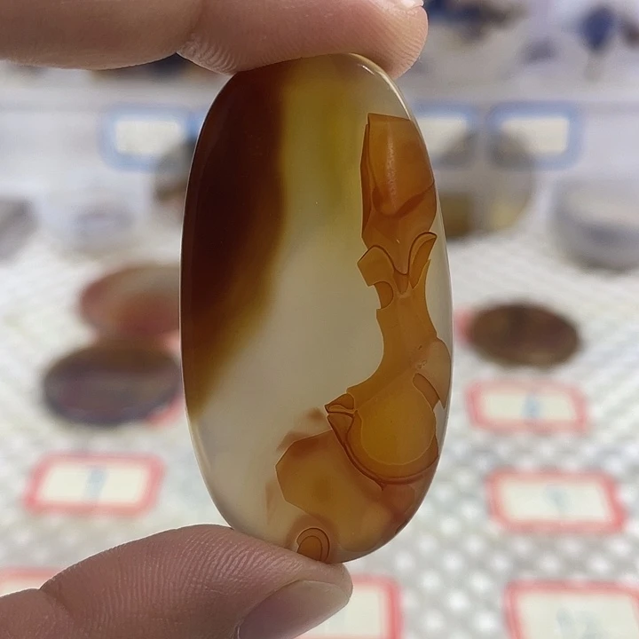 玛瑙/玉髓合金颈饰