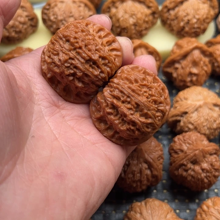 吊坠文玩核桃血麒麟42