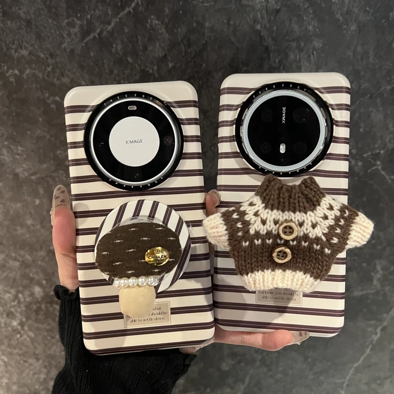 适用华为mate70pro手机壳小众ins棕白条纹蘑菇毛衣秋冬款mate60pr
