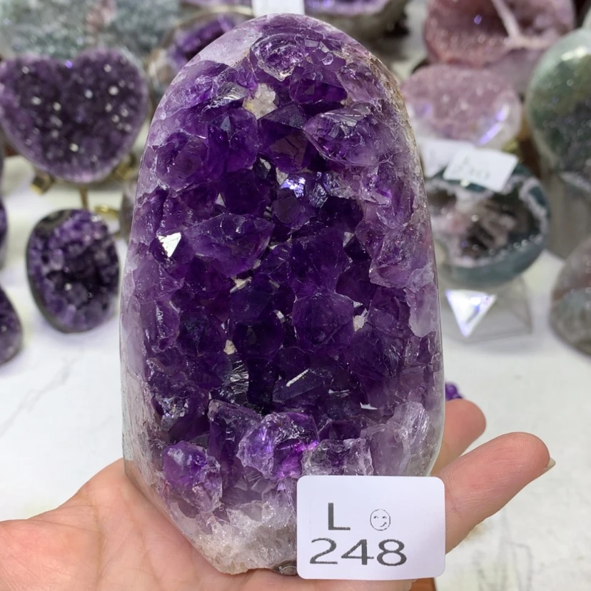 【闪购商品】水晶摆件未镶嵌半***.天然紫水晶