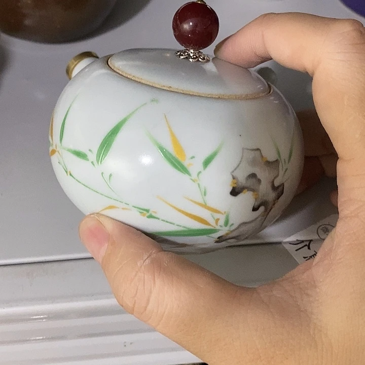 陶瓷艺术品及陶瓷壶壶