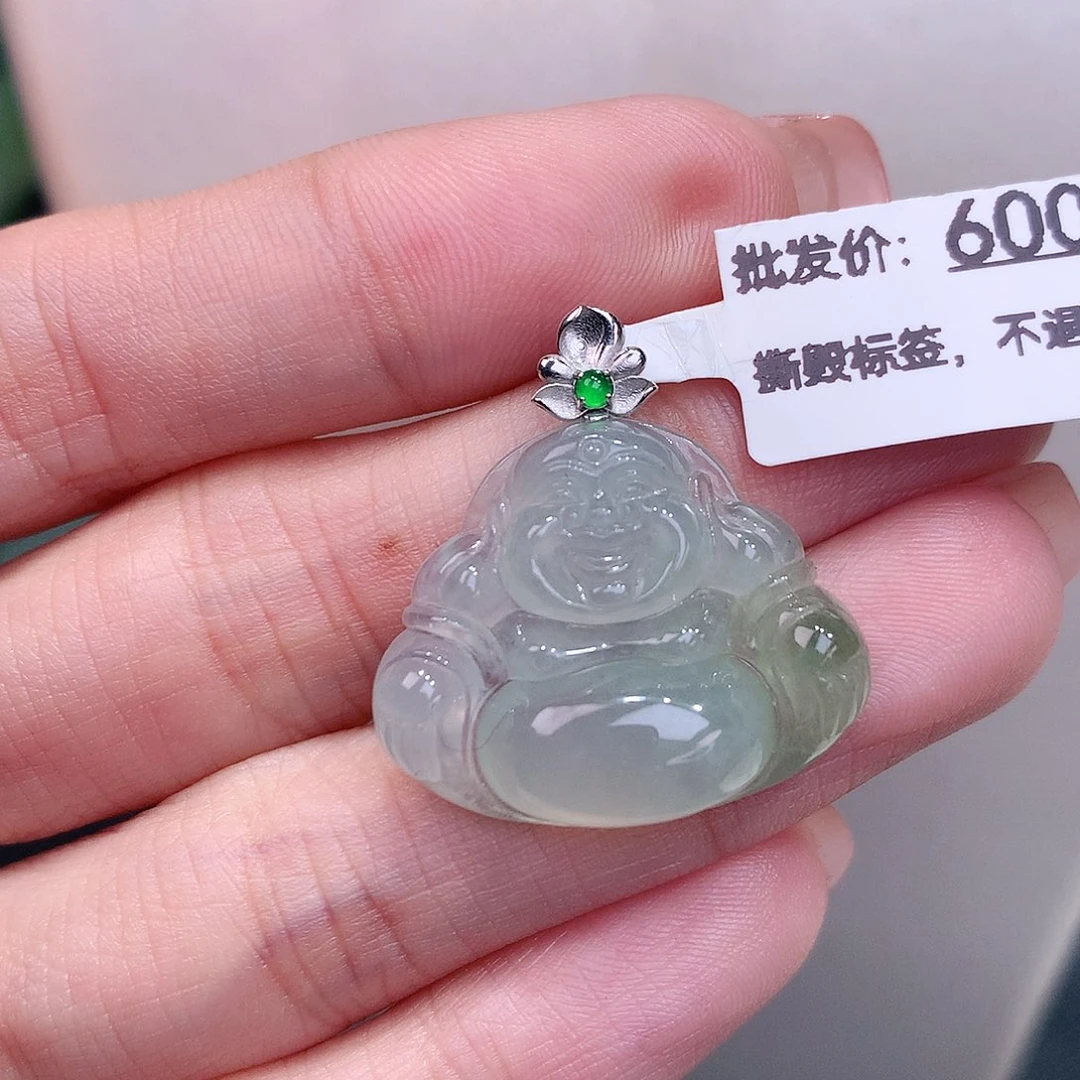 颈饰18K金镶嵌翡翠秋香色佛公