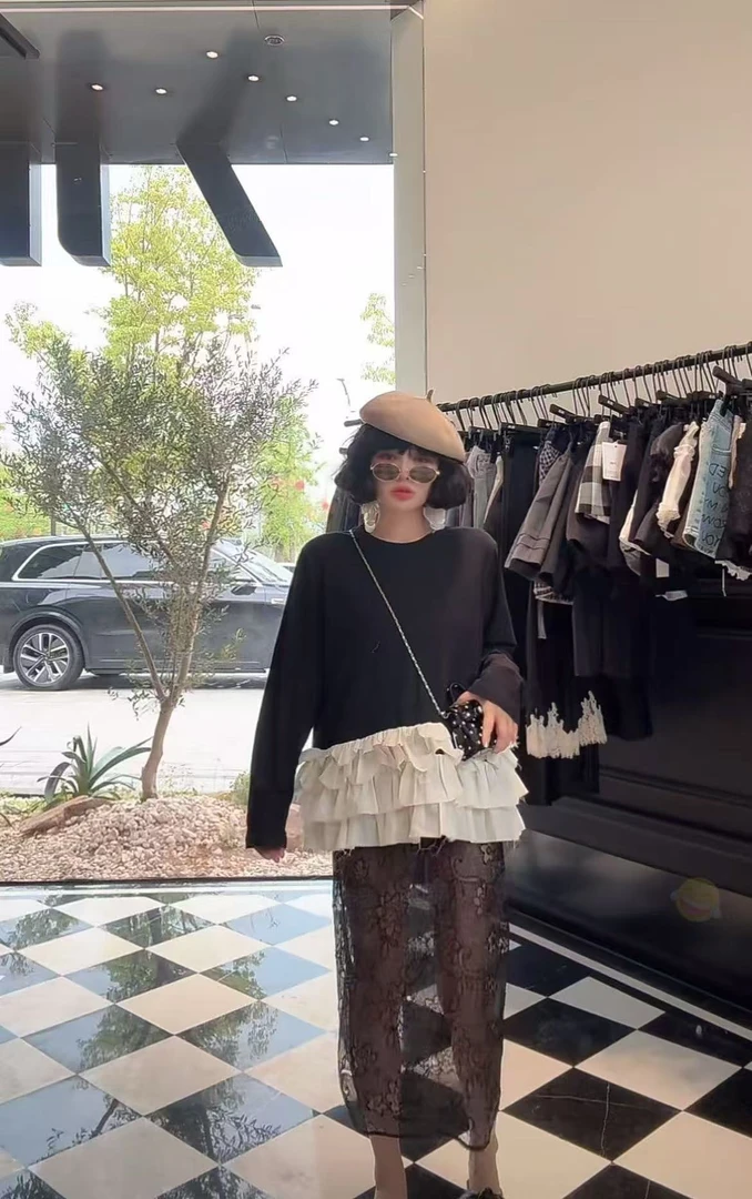 【NANA】2025夏季新款蕾丝拼接长袖T恤