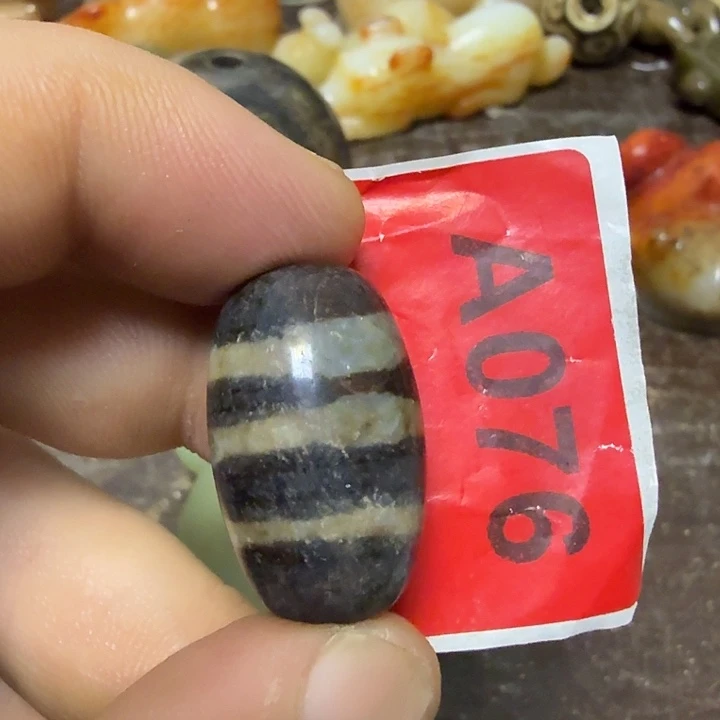未镶嵌颈饰玛瑙/玉髓