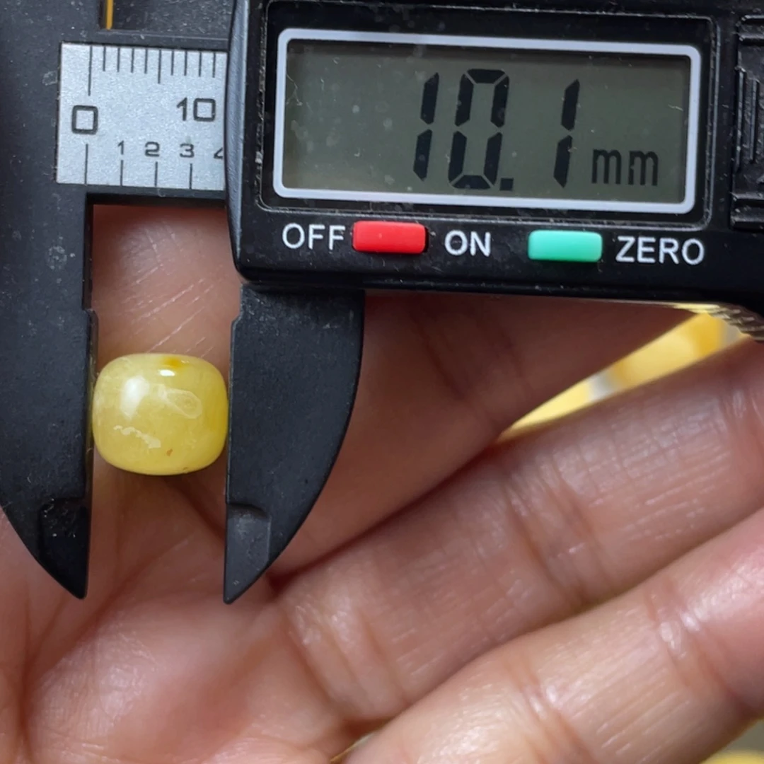 【闪购商品】裸石蜜蜡未镶嵌39杂