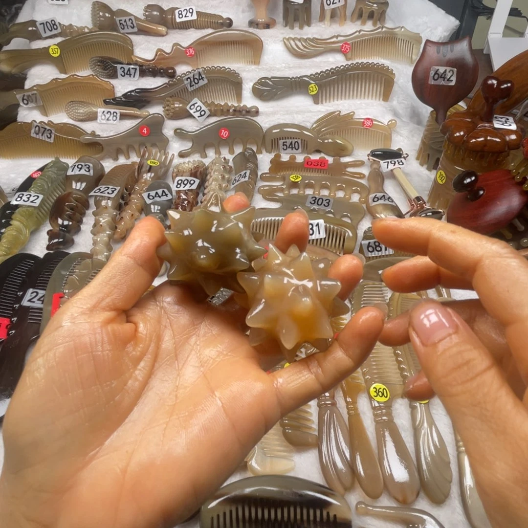 马***卡牛角梳福利款梳子