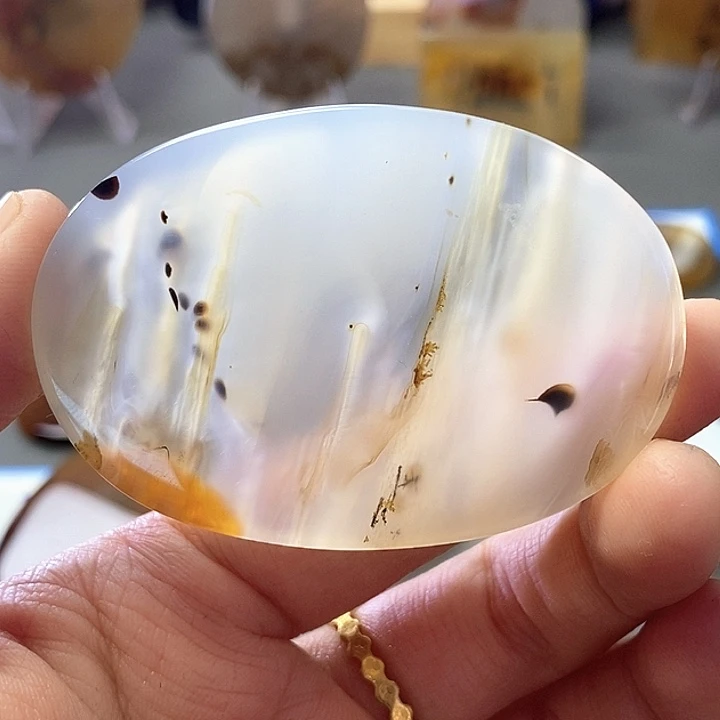 玛瑙/玉髓未镶嵌珠宝半成品