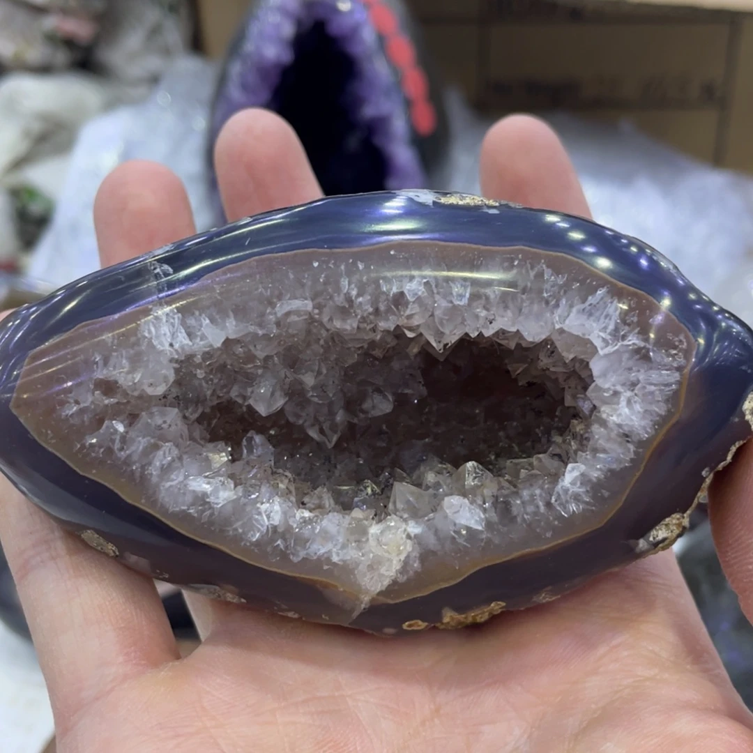 未镶嵌水晶大型摆件（非配饰）