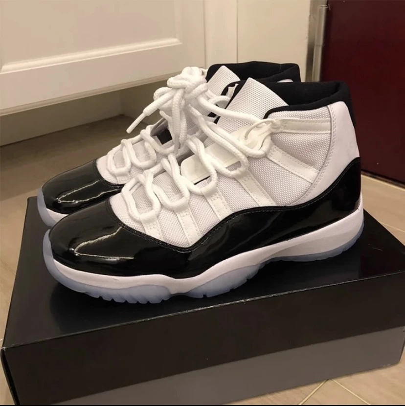 【复古篮球鞋】j11防滑耐磨！舒适透气！时尚百搭！传奇复古篮球鞋！