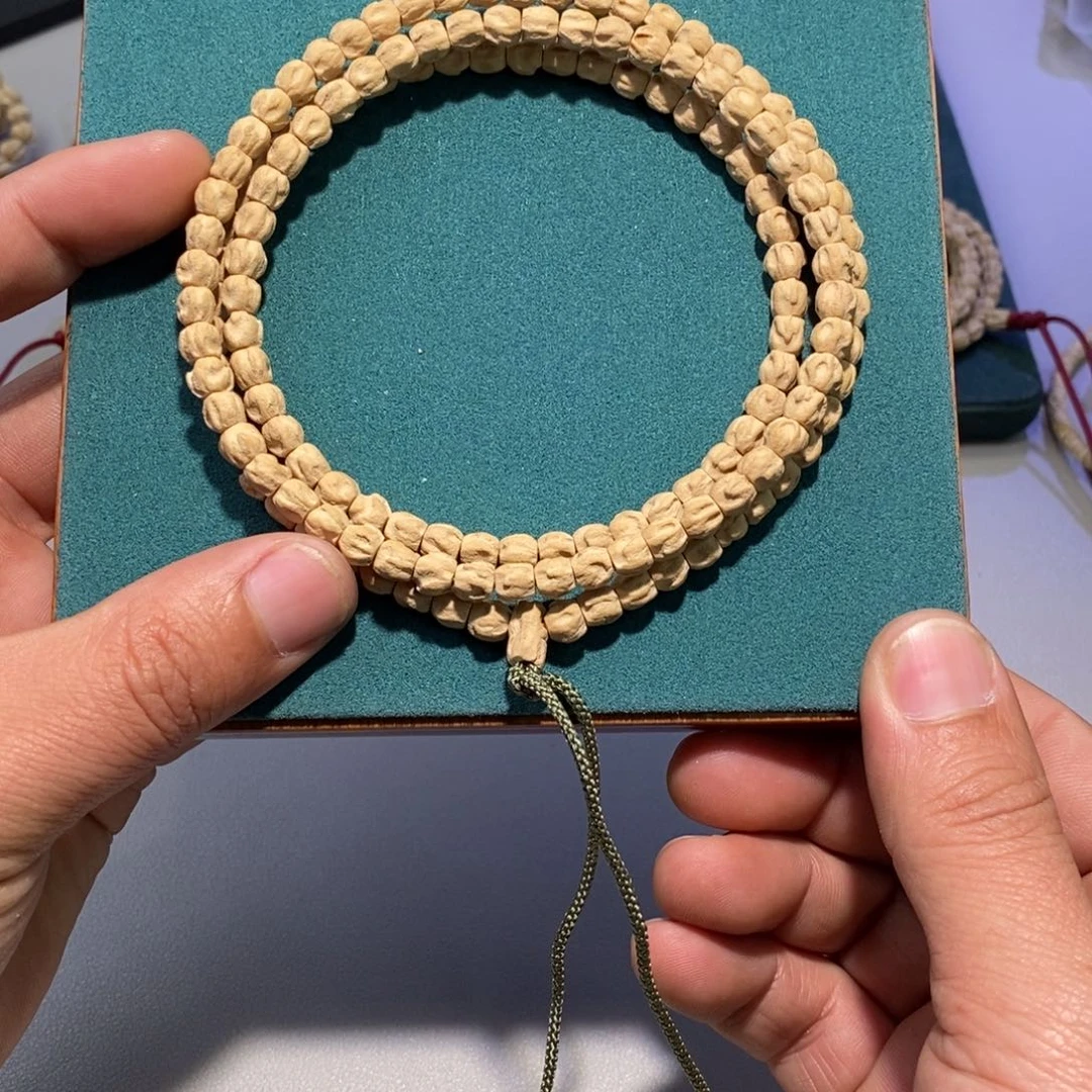 柏香籽/百香籽吊坠李*峰