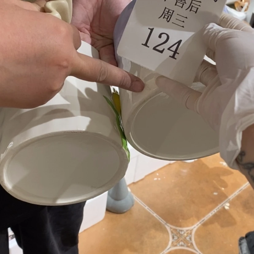 【闪购商品】摆件小*圆陶瓷摆件瑕疵特卖