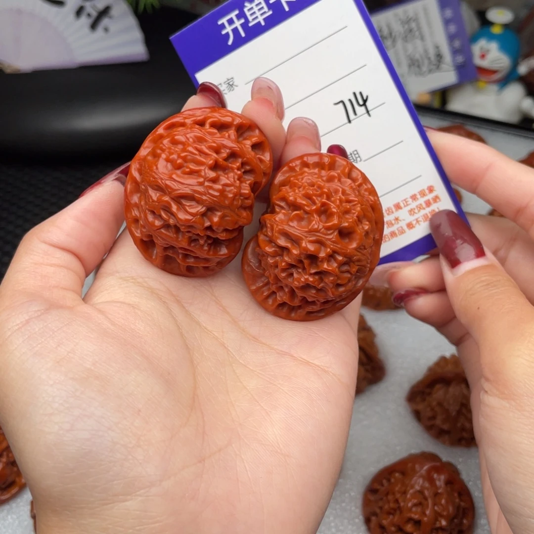 生***上桃核把件43宫灯714