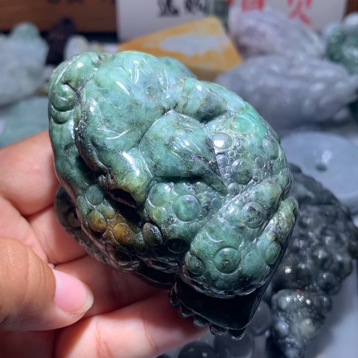 翡翠未镶嵌颈饰保真天然A货翡翠
