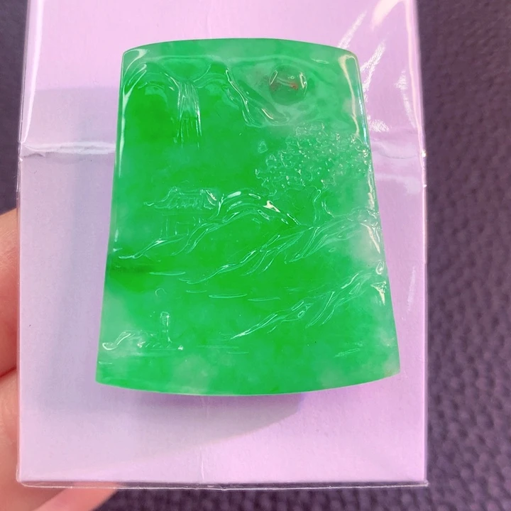 定制翡翠未镶嵌翡翠