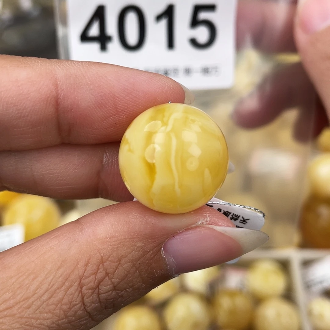 蜜蜡未镶嵌裸石18.5