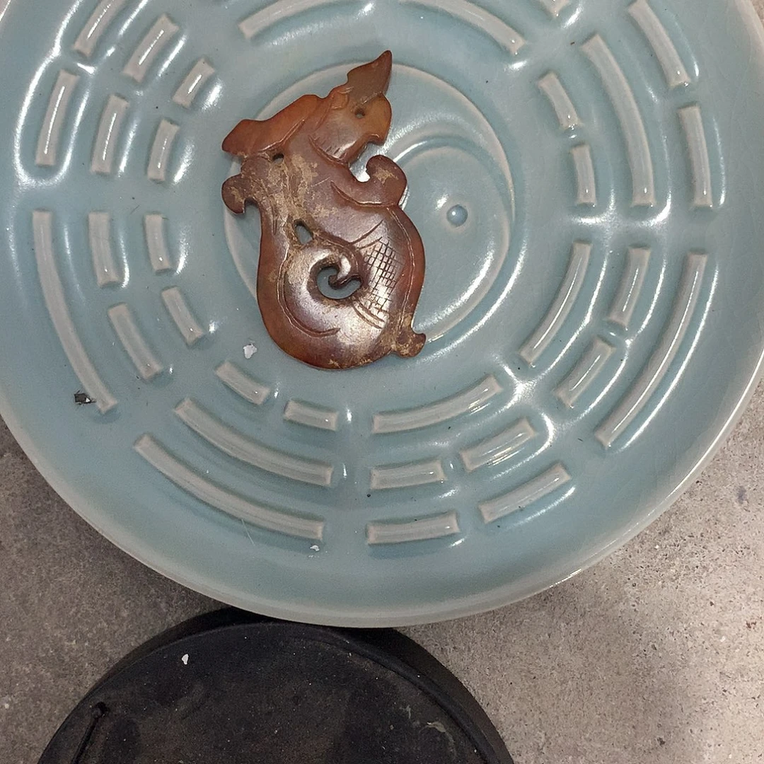 其他现代陶瓷工艺品