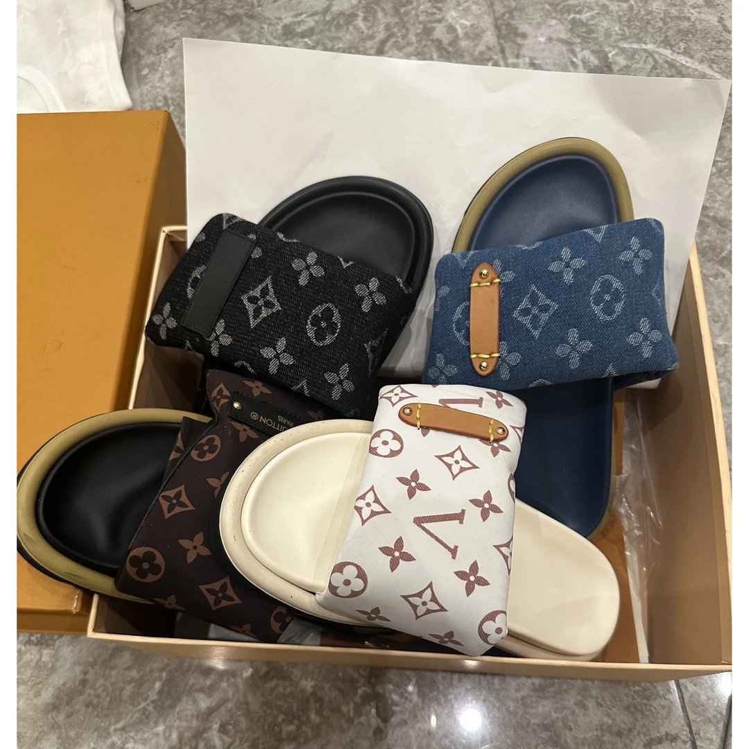 2025春夏新款 路灯女士潮鞋拖鞋一字拖（D19VL54TX012）