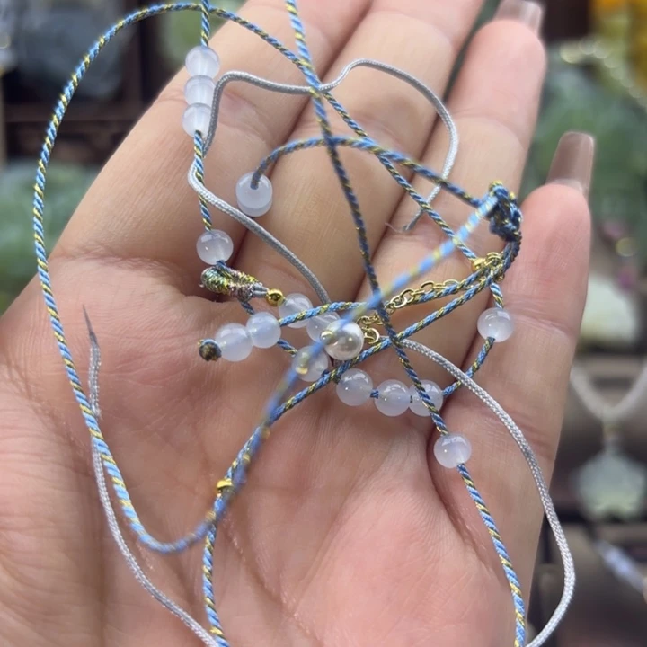 蛇纹石玉未镶嵌颈饰㐓*