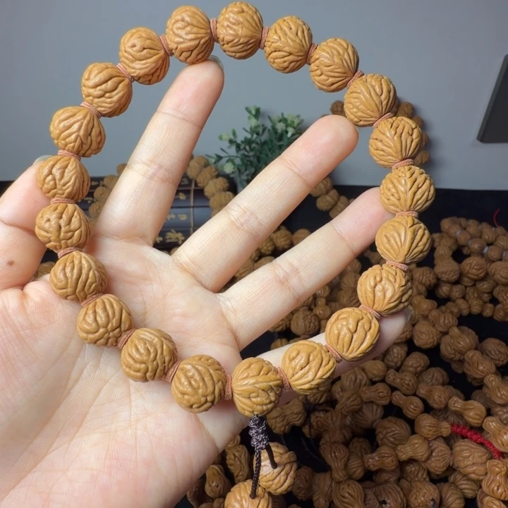 越***丘手串桃核祥云手持