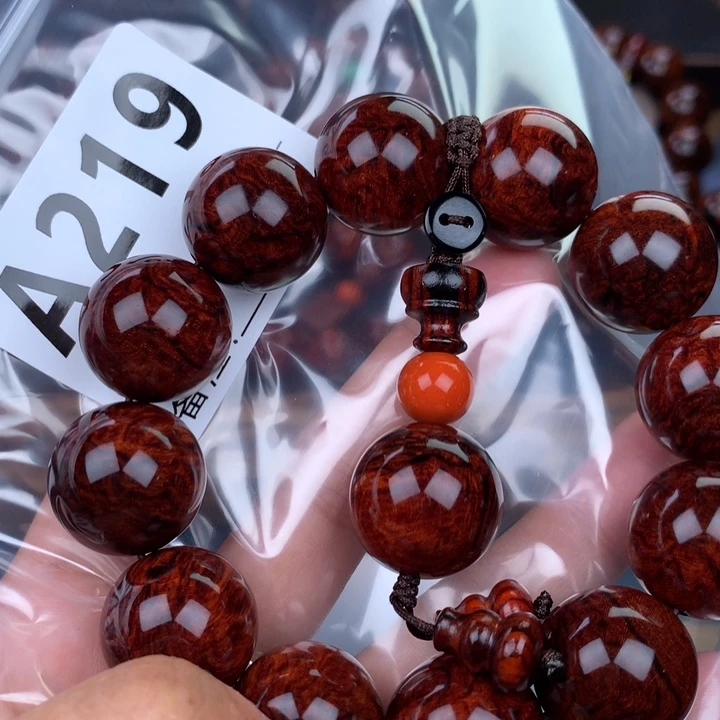 花梨木类老挝花梨2.0高货