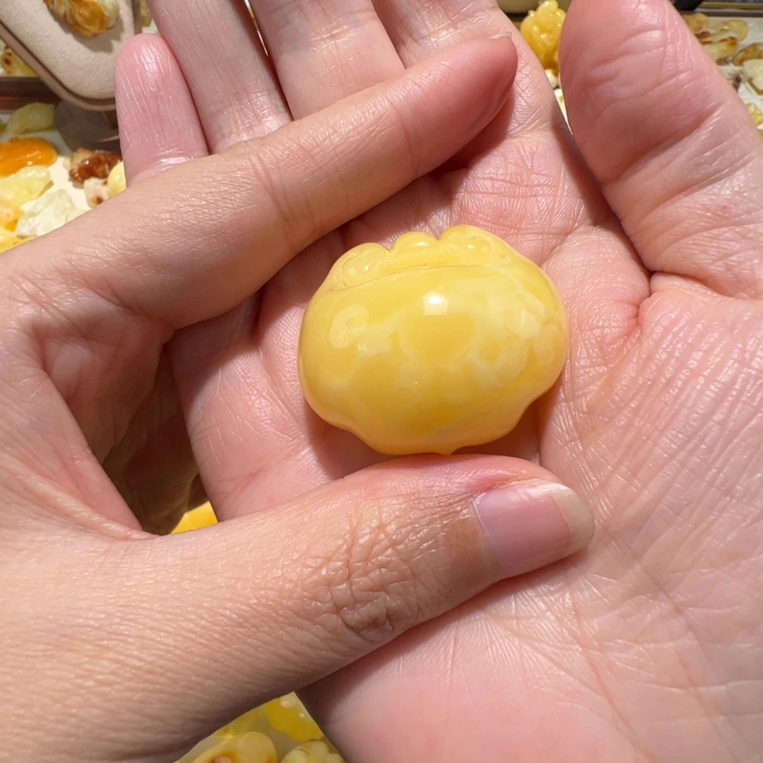 琥珀未镶嵌裸石蜜蜡