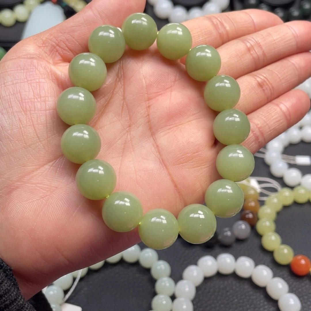 和田玉未镶嵌手链