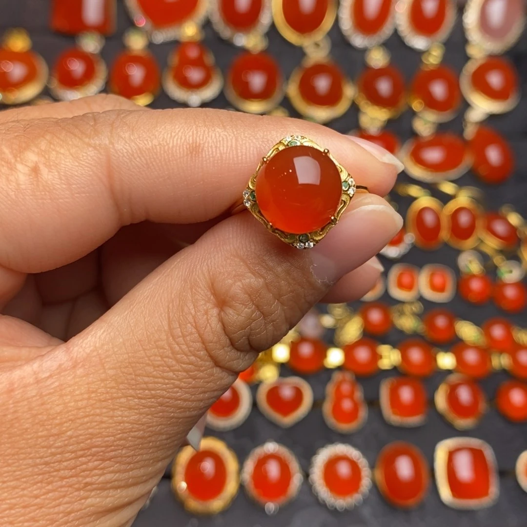 银S925镶嵌南红玛瑙戒指