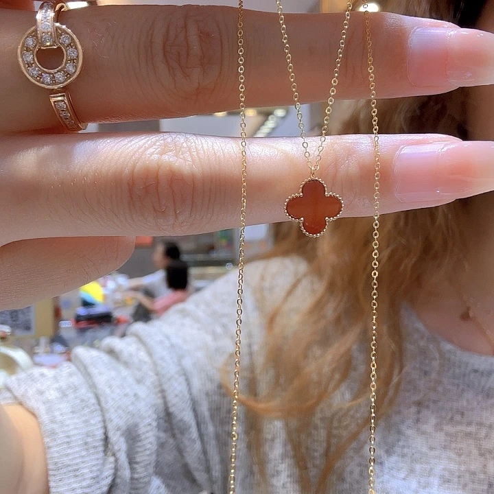 玛瑙/玉髓项链18K金镶嵌10mm草