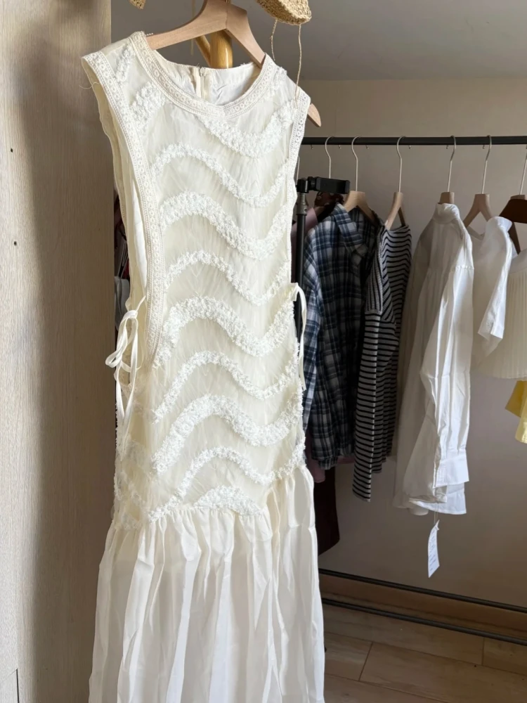 【济州岛】双侧绑带设计拼接无袖连衣裙