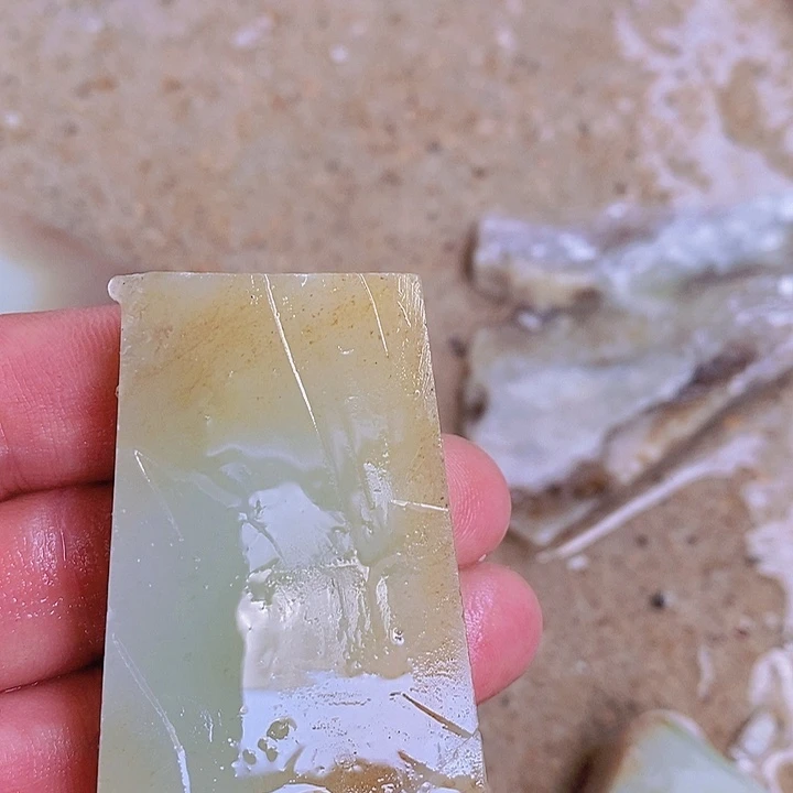 和田玉（糖玉）未镶嵌珠宝半成品