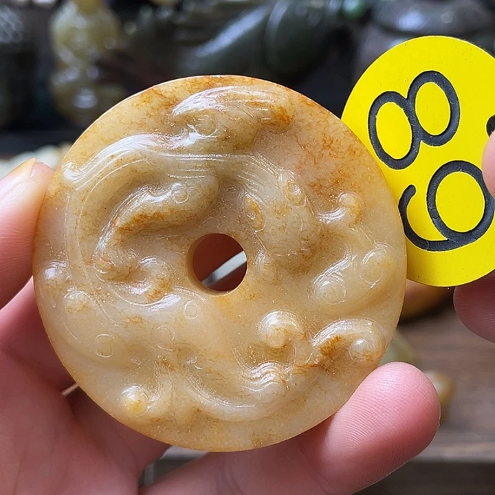 和田玉（糖玉）未镶嵌颈饰