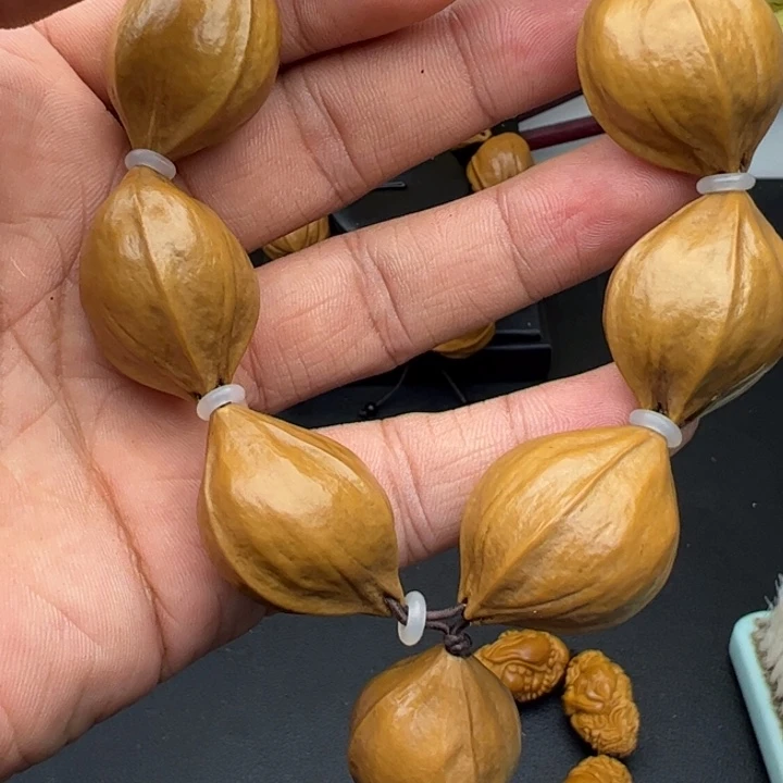 橄榄核手串/手链2.35到2.4四花素核