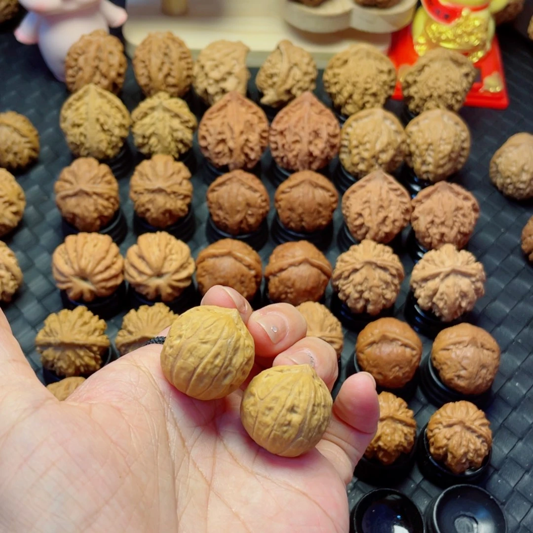 文玩核桃把件刘*小西瓜