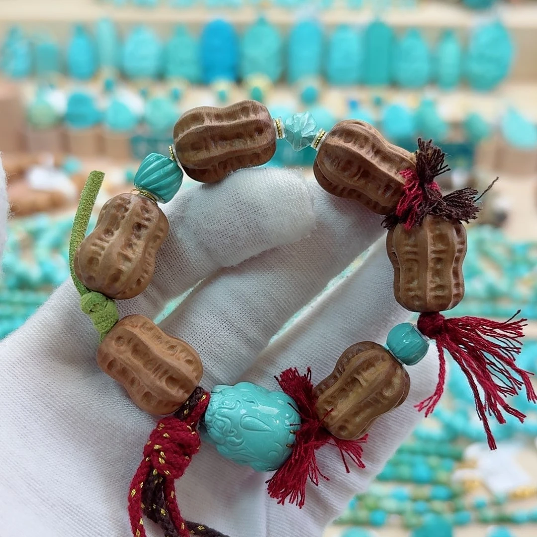 绿松石18K金镶嵌珠宝奇石