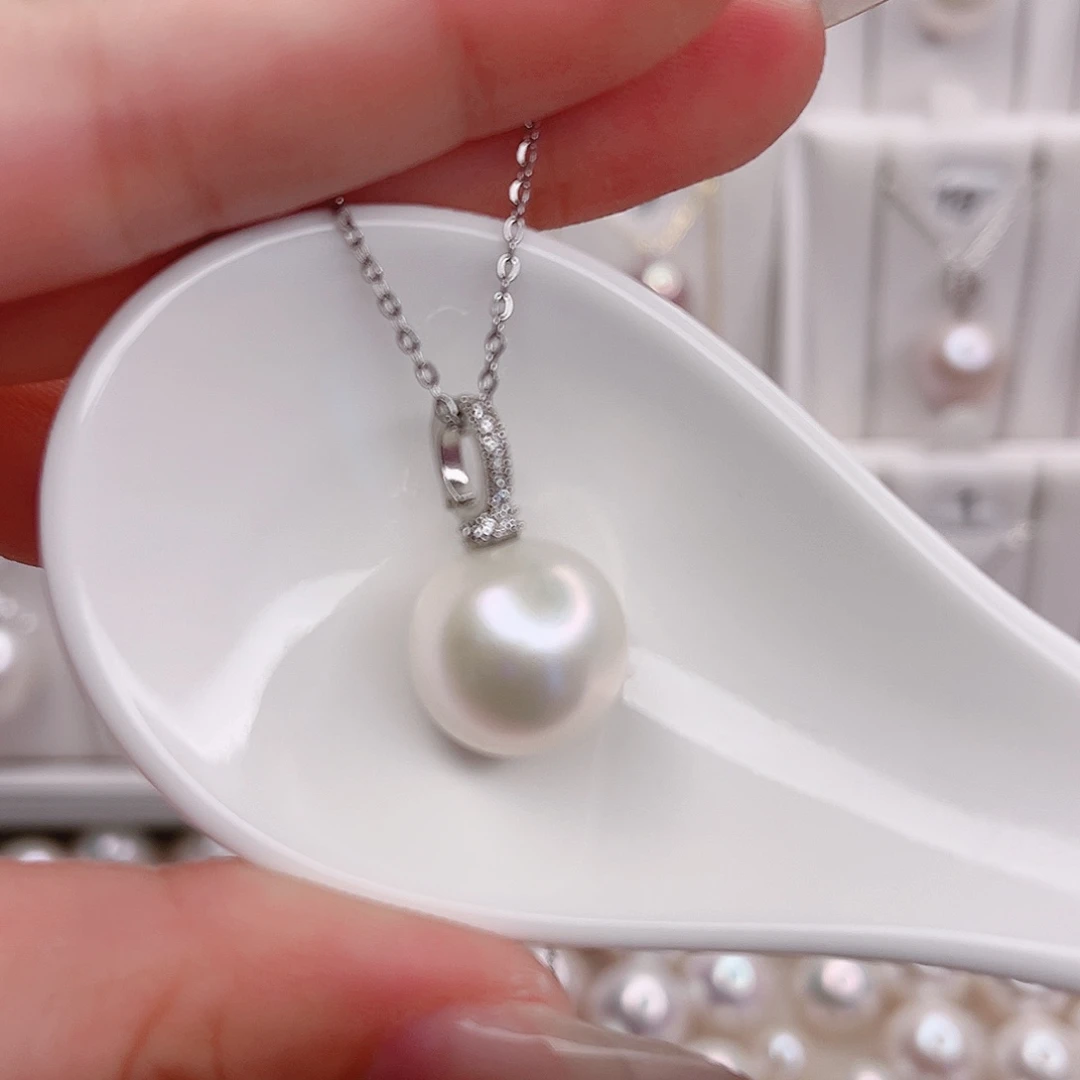 颈饰未镶嵌淡水珍珠