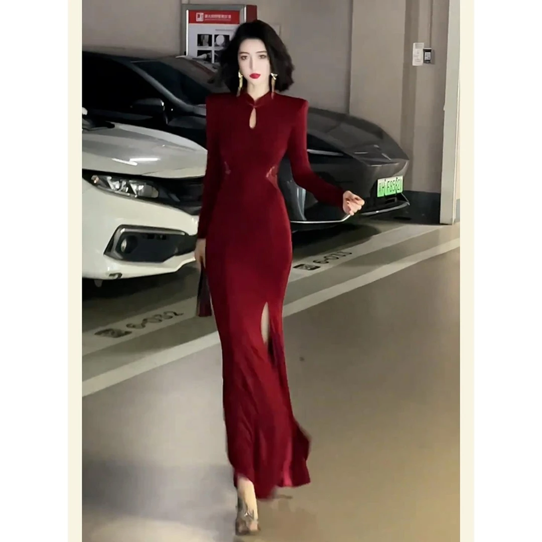 红色旗袍女新中式高端大气上档次包臀连衣裙2026新款今年流行爆款