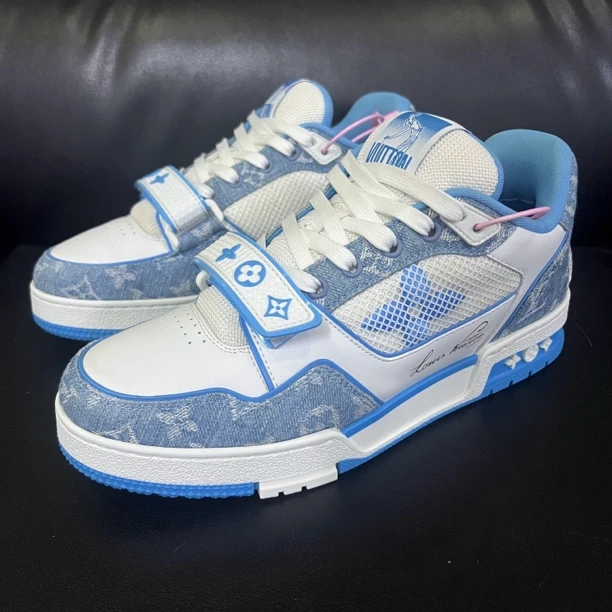 95新 LouisVuitton/路易威登 白蓝牛仔魔术贴trainer正品福利潮鞋