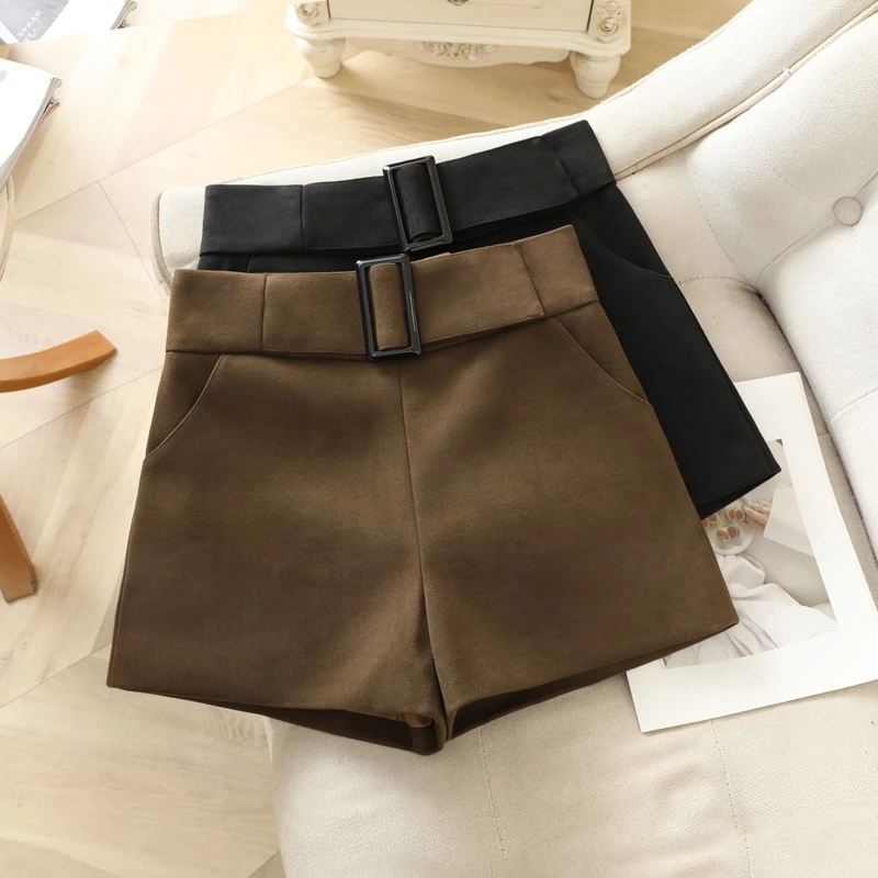 高腰毛呢短裤子女款爆款2025新款秋冬季靴裤加厚方扣设计感阔腿裤