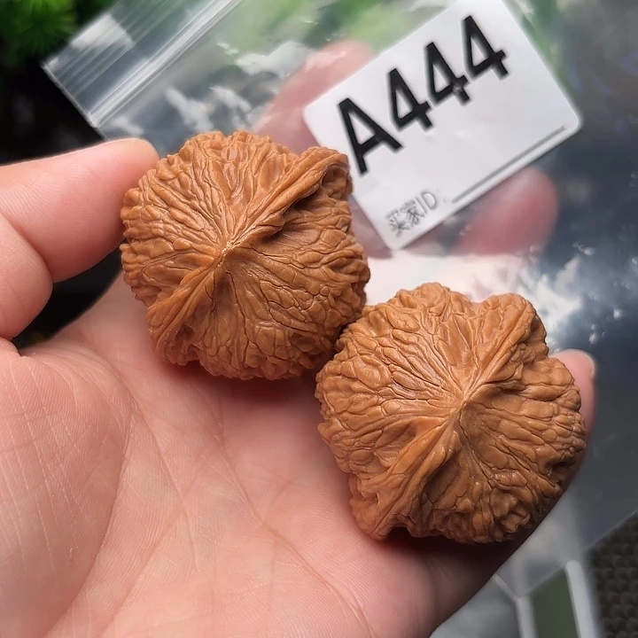 桃核把件核桃绣球43