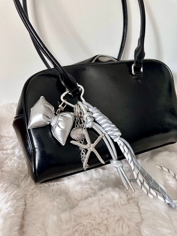 【100-215】哭娃挂件cry baby包包配饰钥匙扣创意玩偶可爱公仔礼物