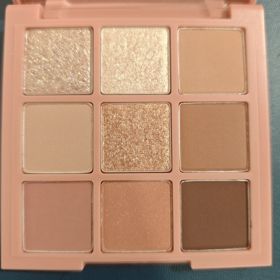 爱 九宫格眼影#Muhly