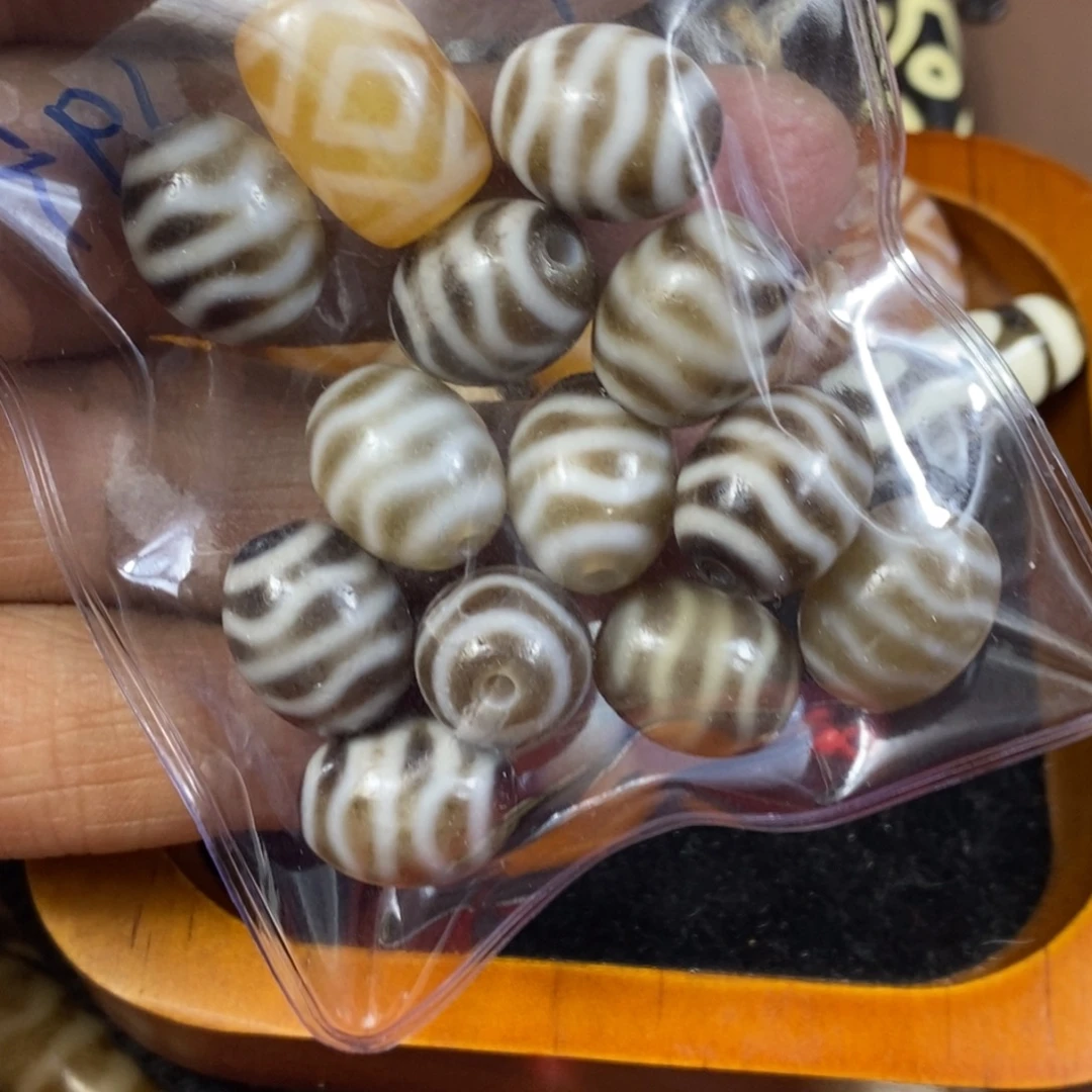 K***s玛瑙/玉髓未镶嵌颈饰