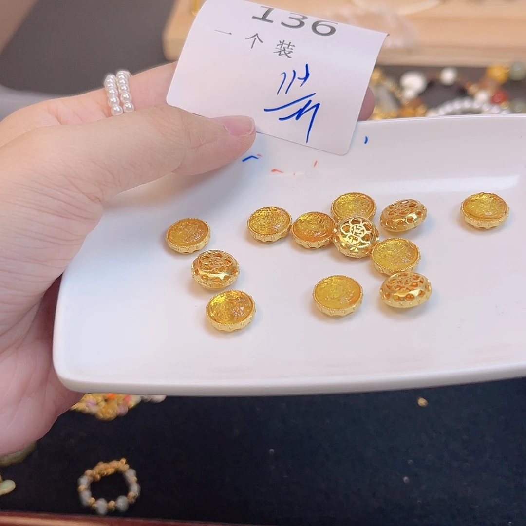 水晶珠宝半成品银S925镀金镶嵌136 。