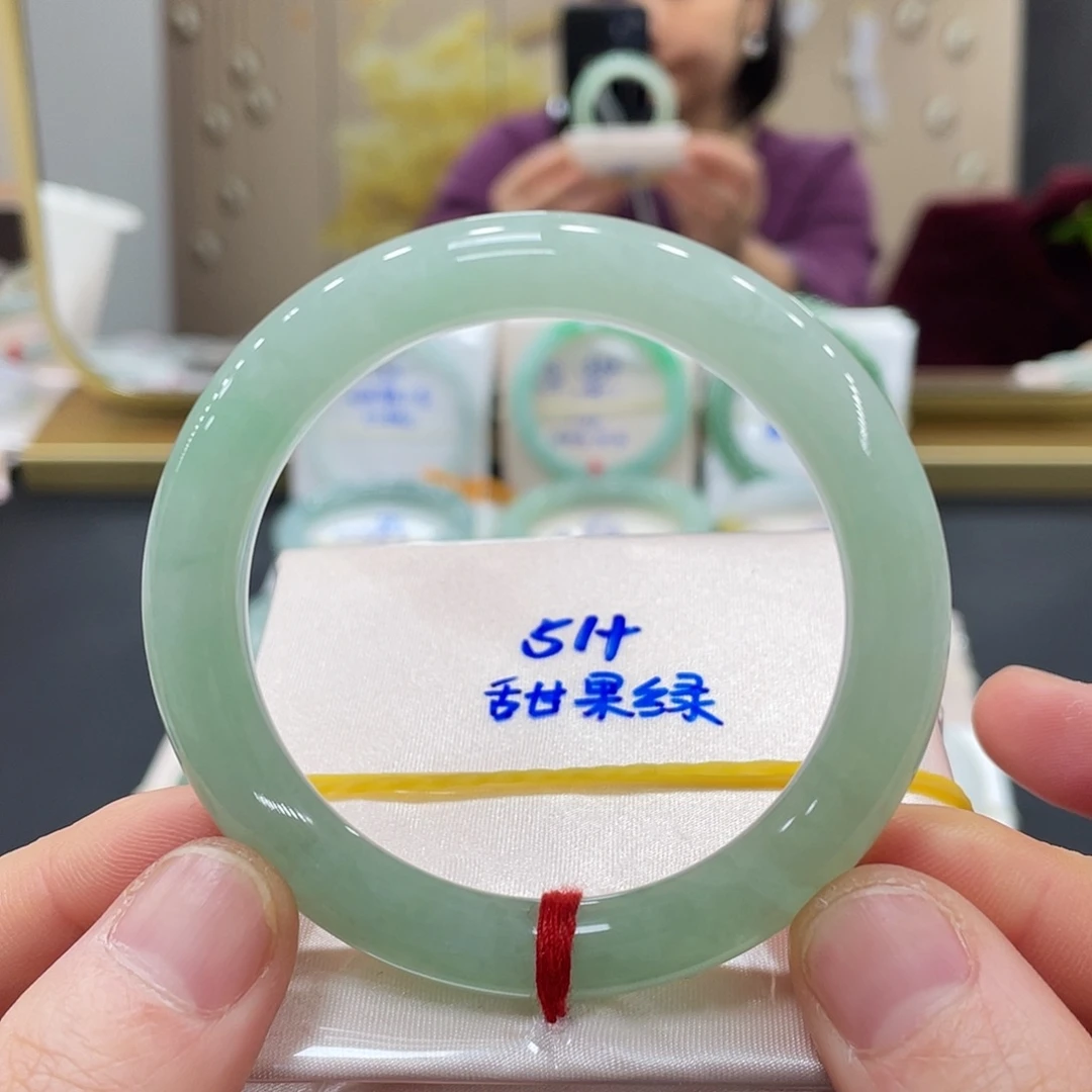 未镶嵌手镯翡翠翡翠