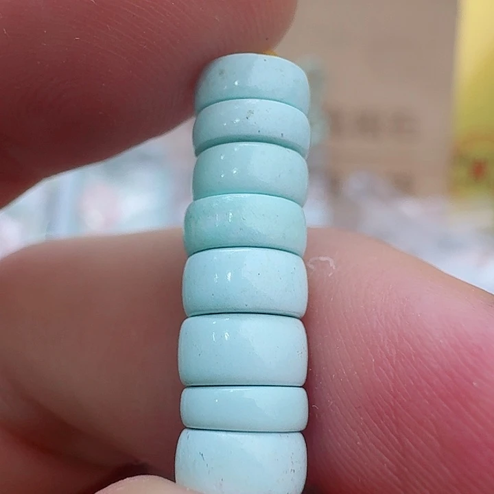 南红玛瑙配饰未镶嵌