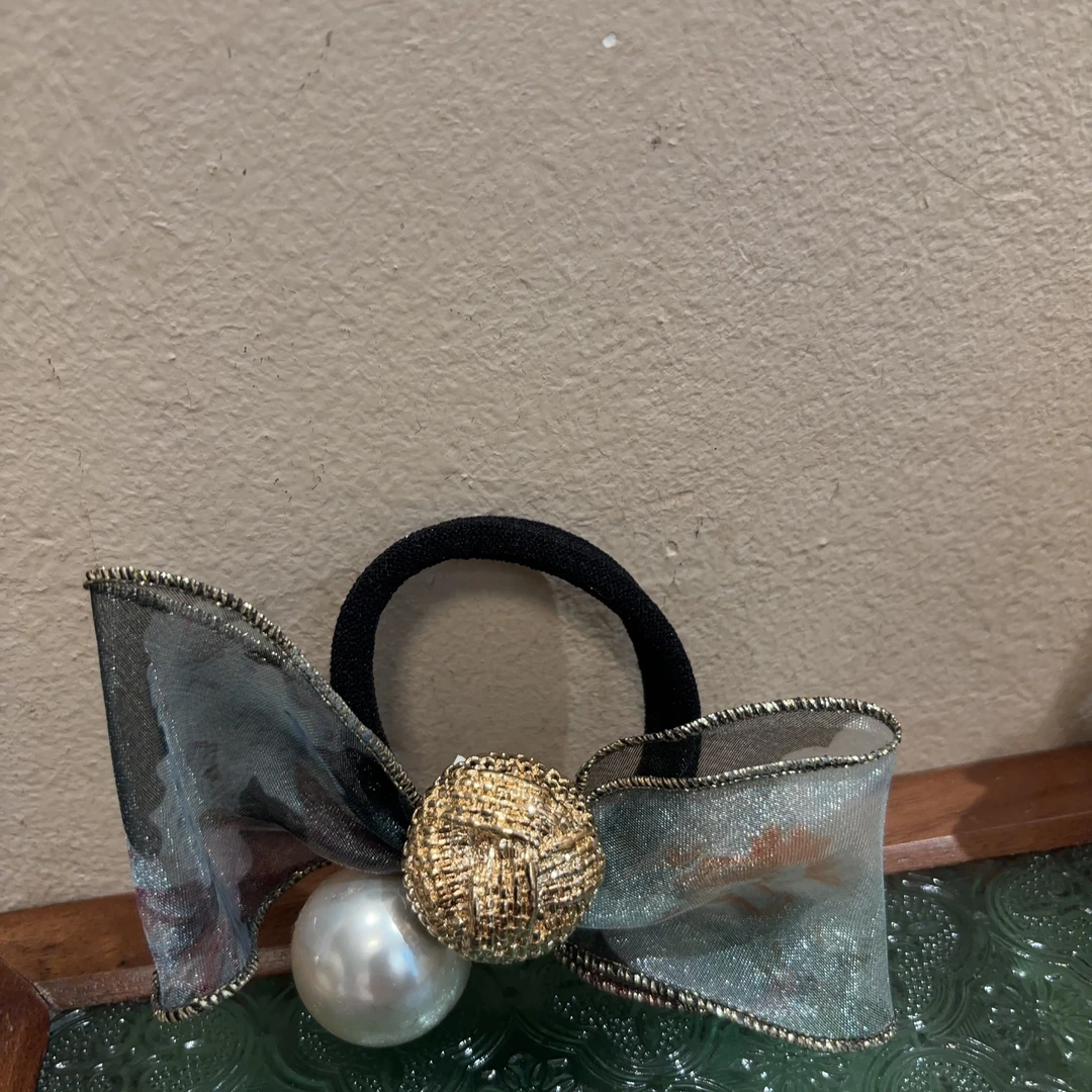 气质薄纱蝴蝶结珠珠发圈T100