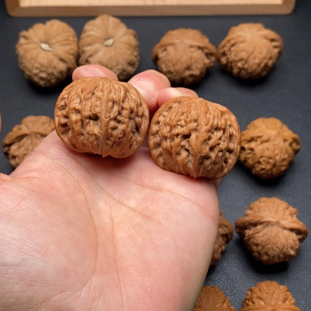 文玩核桃把件38山地磨