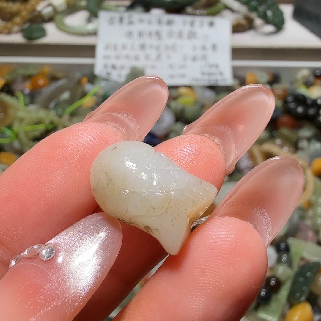 和田玉未镶嵌珠宝奇石